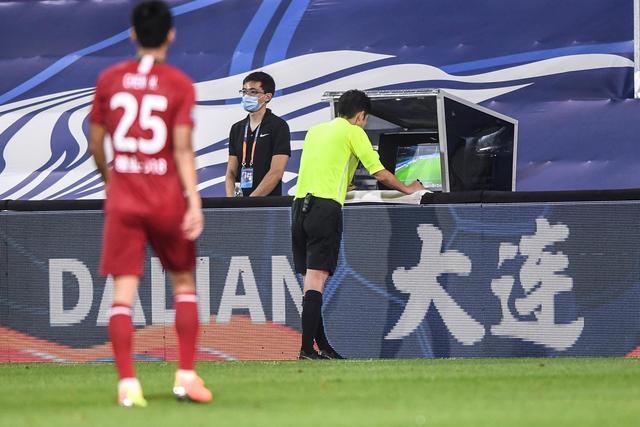 张镇麟:这场球敲响警钟 其他球队都想击败我们