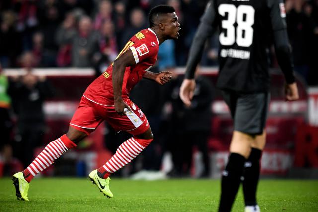 赵继伟22+10张镇麟33分辽宁胜广州 崔永熙16分